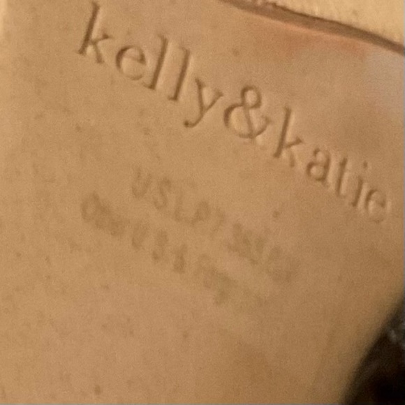 Silver sparkly heels for dress up - Picture 10 of 10